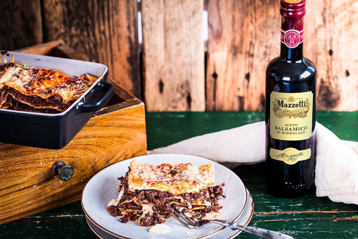 Lasagne mit Ragù, Béchamel und Tino Tipico